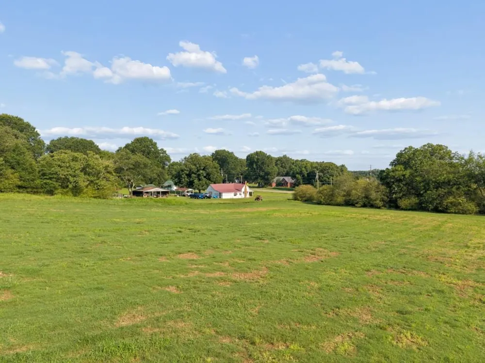6873 Fairmount Highway SE Calhoun, GA 30701