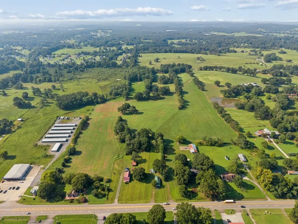 6873 Fairmount Highway SE Calhoun, GA 30701