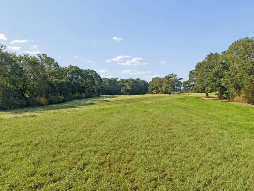 6873 Fairmount Highway SE Calhoun, GA 30701
