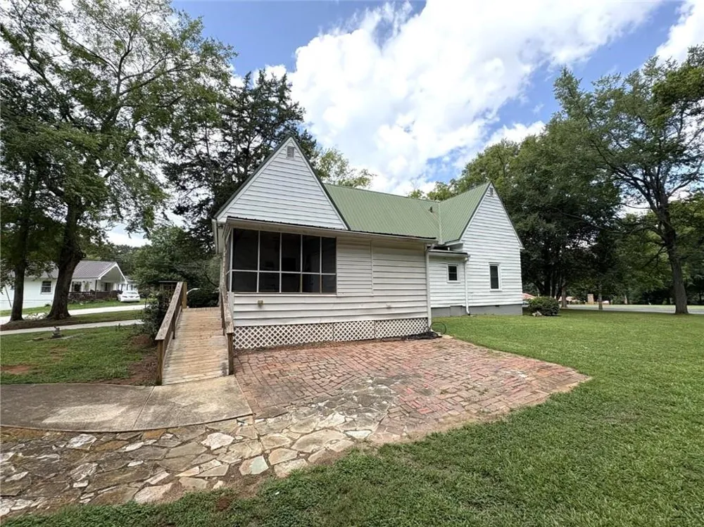599 Gordon Street Jefferson, GA 30549