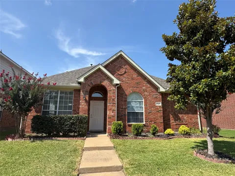 1527 Sugar Bush Trail
