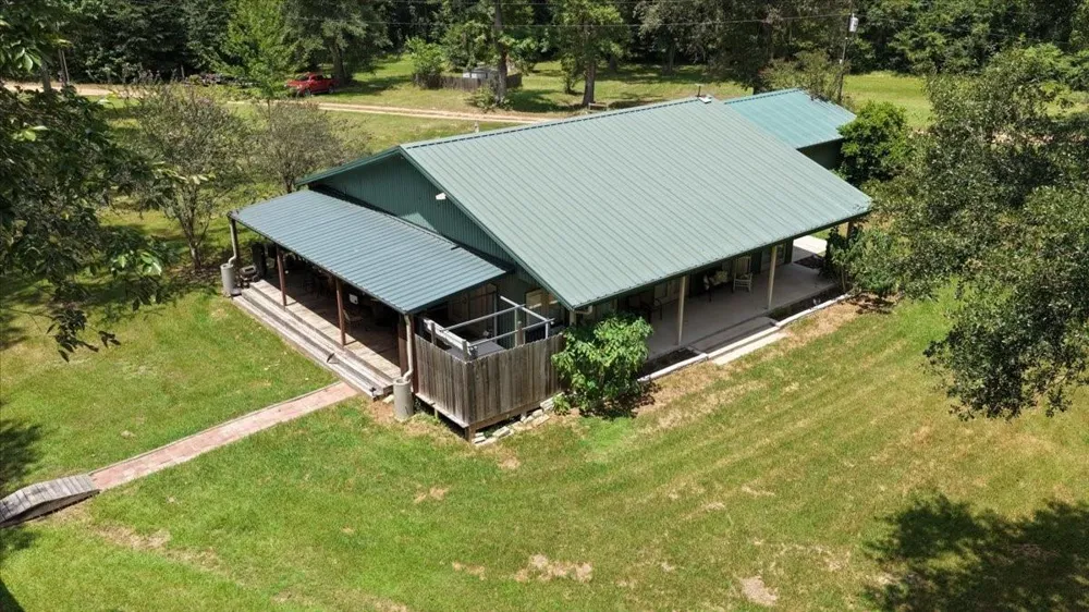 451 W Main Drive Shepherd, TX 77371