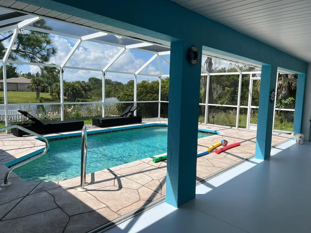 15073 Ingraham Blvd Port Charlotte, FL 33981