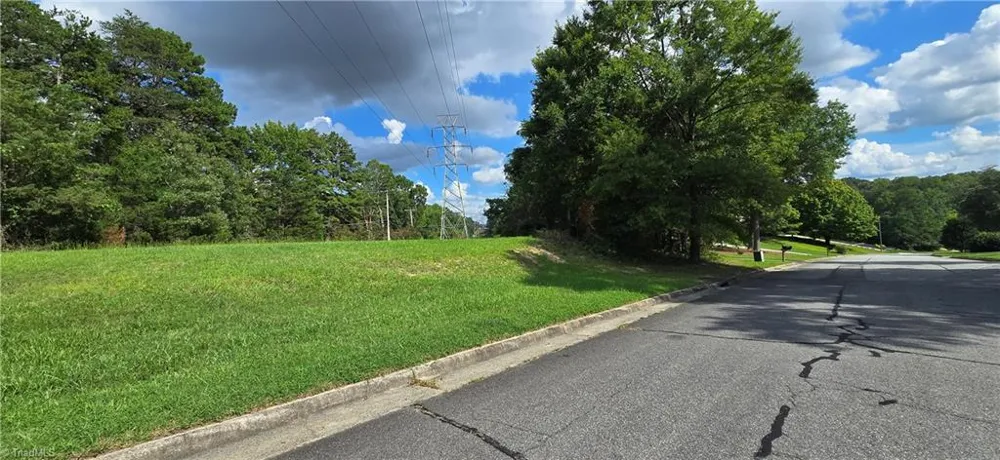 1200 Gatehouse Road High Point, NC 27262