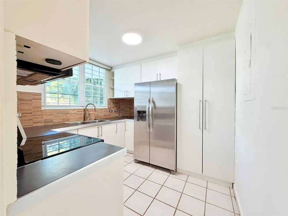 Cond Monte Mayor LAS CUMBRES #301 Guaynabo, PR 00969