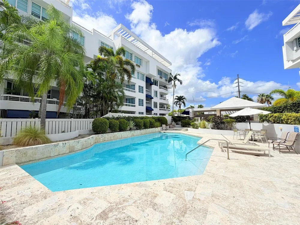 Cond Monte Mayor LAS CUMBRES #301 Guaynabo, PR 00969