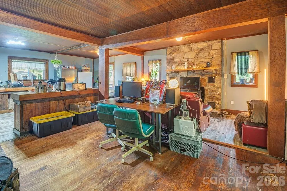8485 Meadow Fork Road Hot Springs, NC 28743