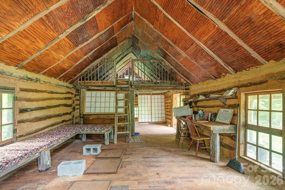 8485 Meadow Fork Road Hot Springs, NC 28743