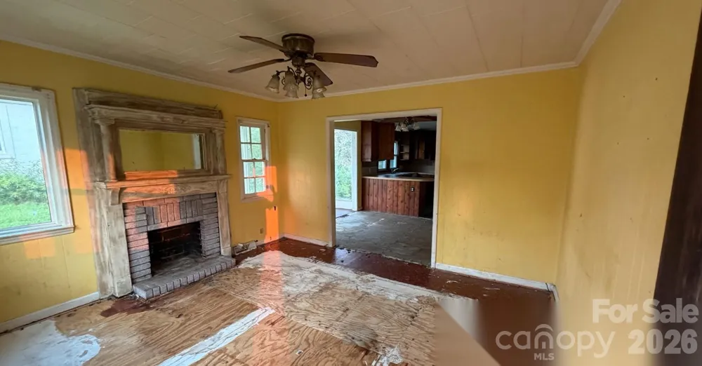 803 S Grove Street Lincolnton, NC 28092