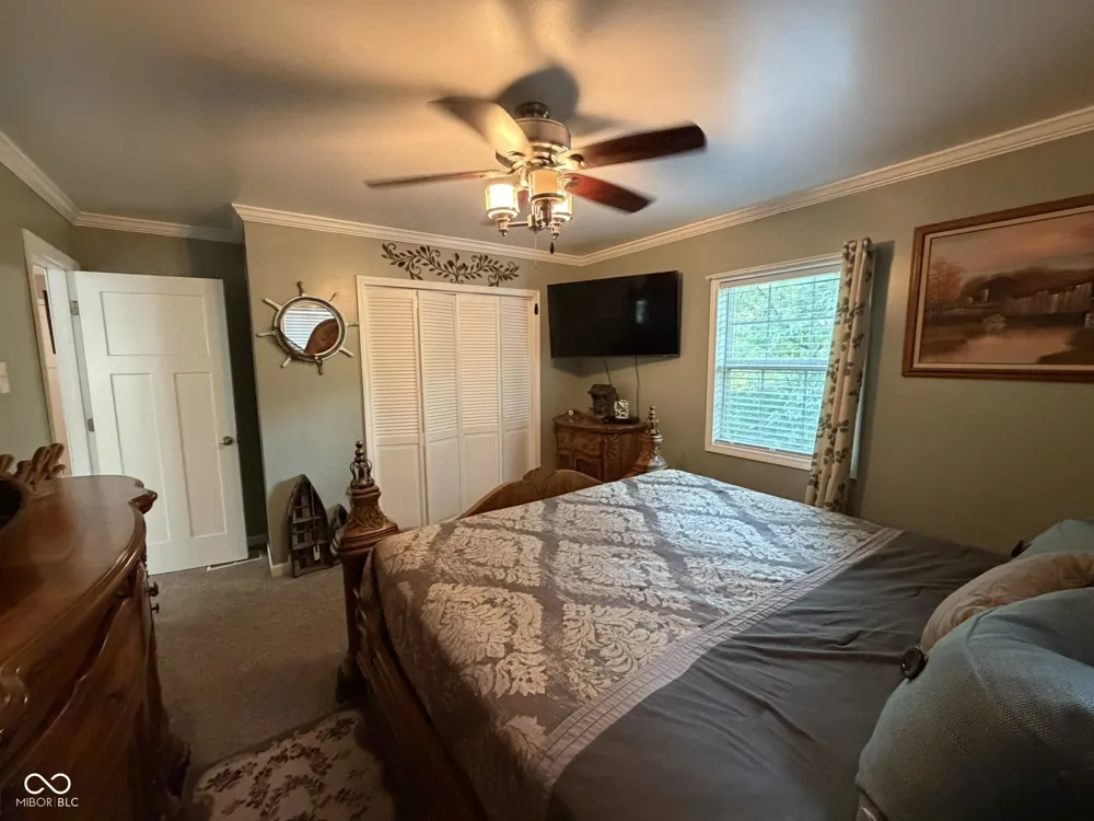 9712 E Mitchell Drive Rockville, IN 47872