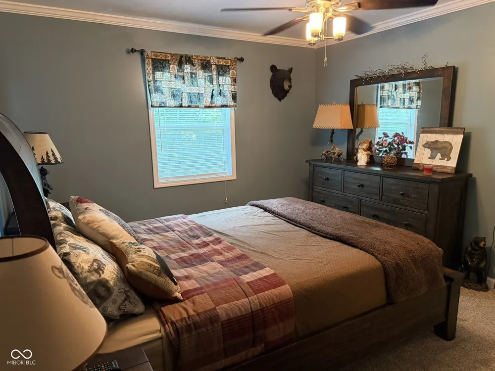 9712 E Mitchell Drive Rockville, IN 47872