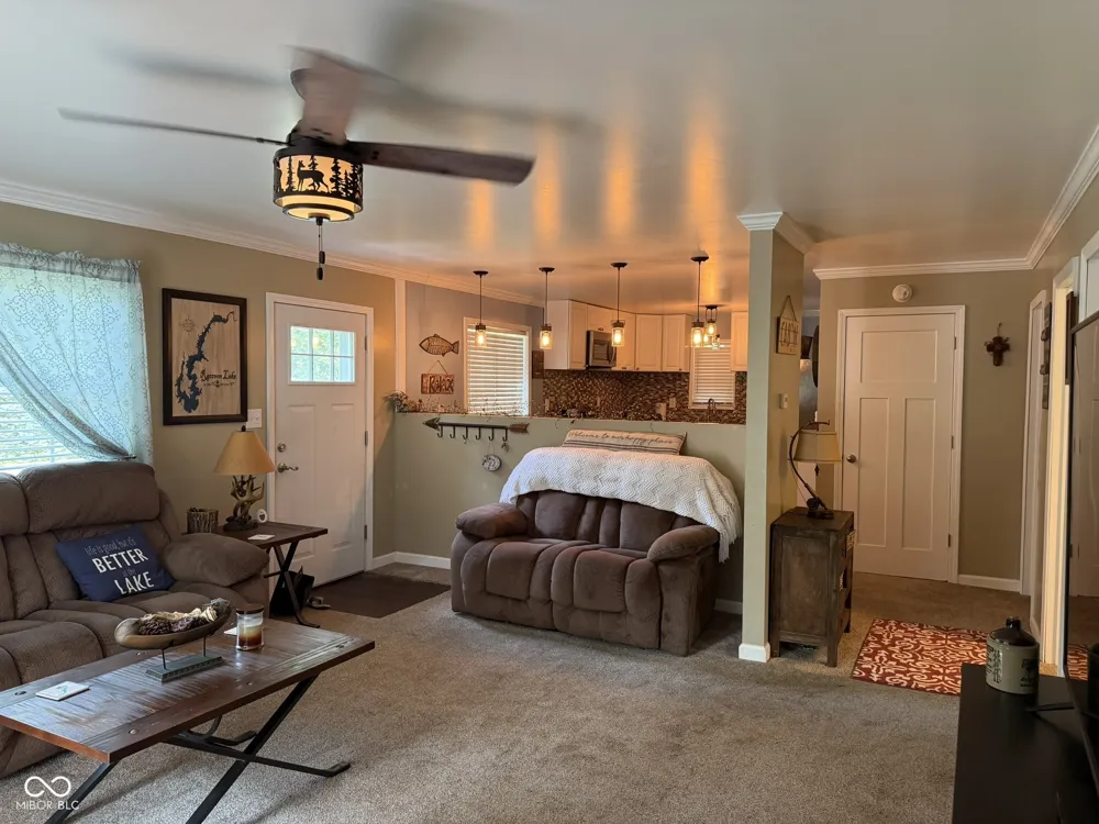 9712 E Mitchell Drive Rockville, IN 47872