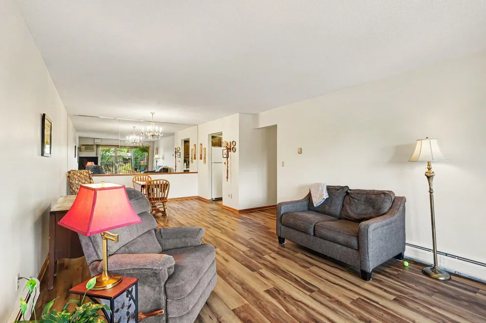 2700 Oxford Street #154 Roseville, MN 55113