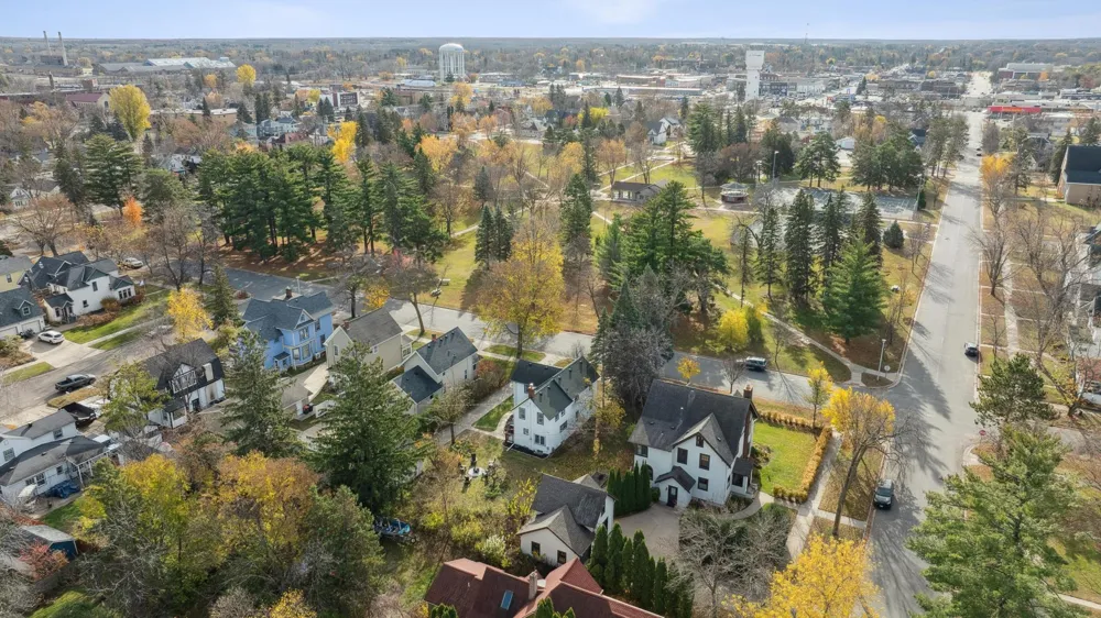 509 Holly Street Brainerd, MN 56401