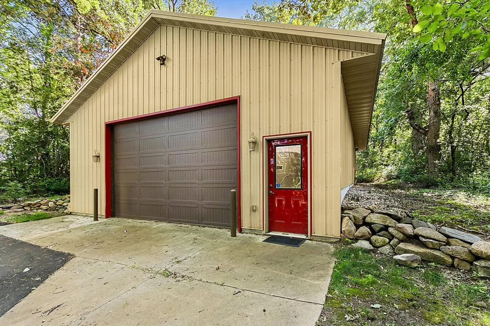 29873 Business 23 W Paynesville, MN 56362