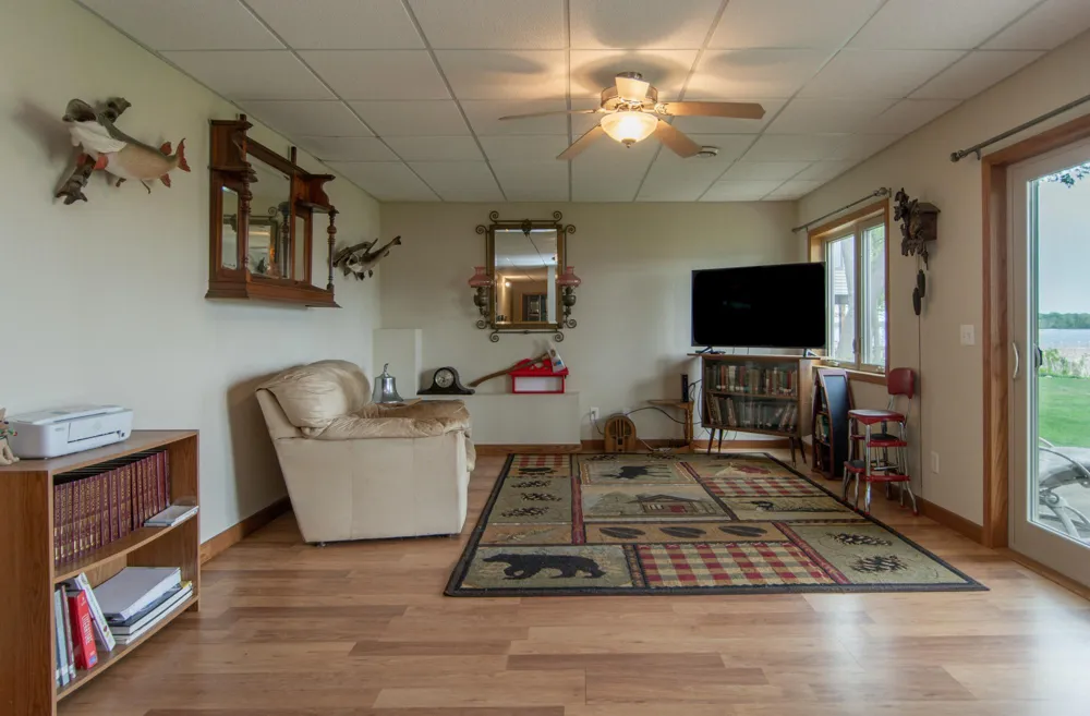 1900 White Cloud Drive E Isle, MN 56342