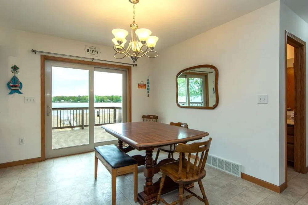 1900 White Cloud Drive E Isle, MN 56342