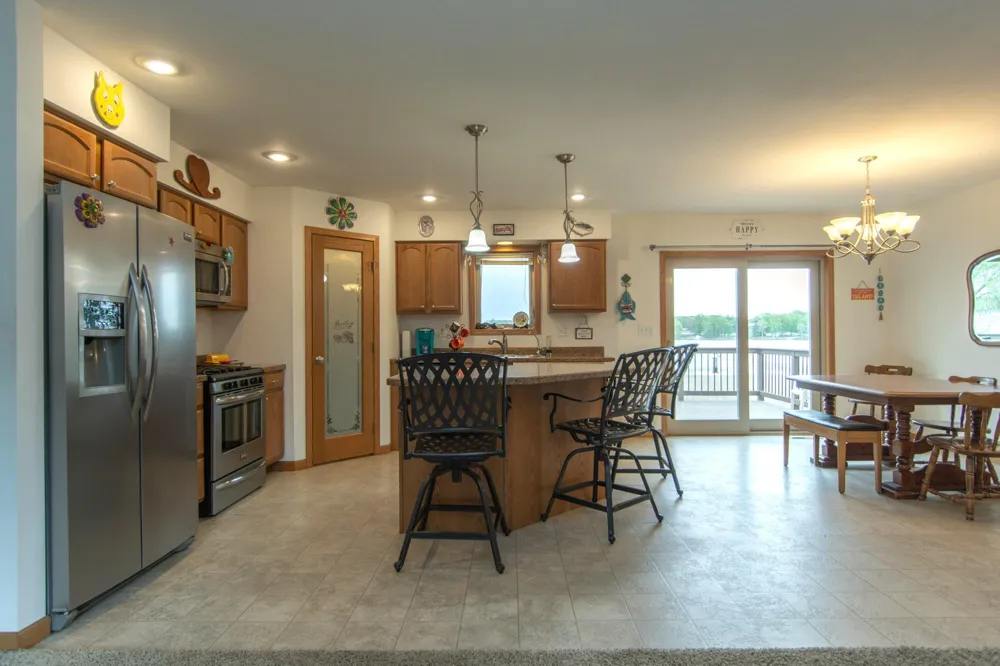 1900 White Cloud Drive E Isle, MN 56342