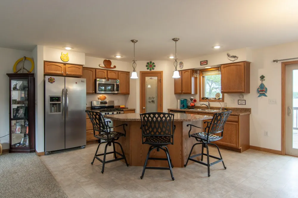 1900 White Cloud Drive E Isle, MN 56342