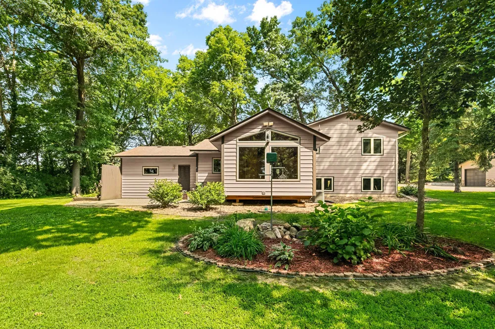 2460 277th Street W Randolph, MN 55065