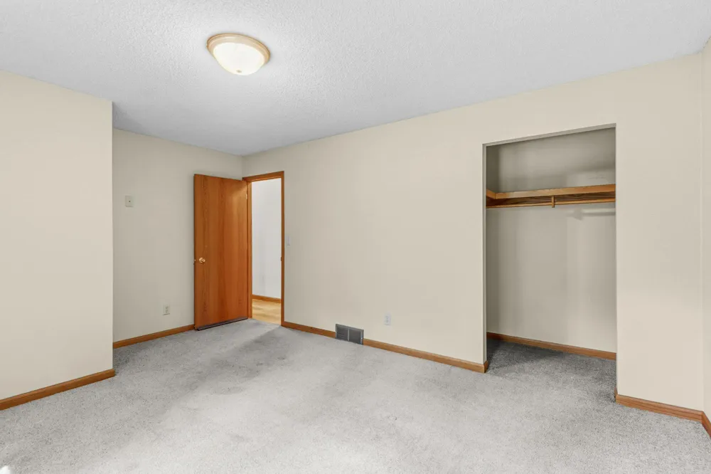 2460 277th Street W Randolph, MN 55065