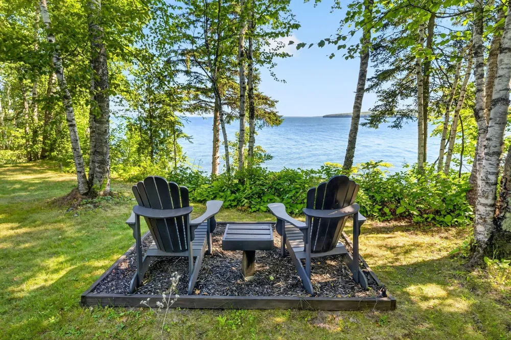 23860 E Spirit Point Road Cornucopia, WI 54827