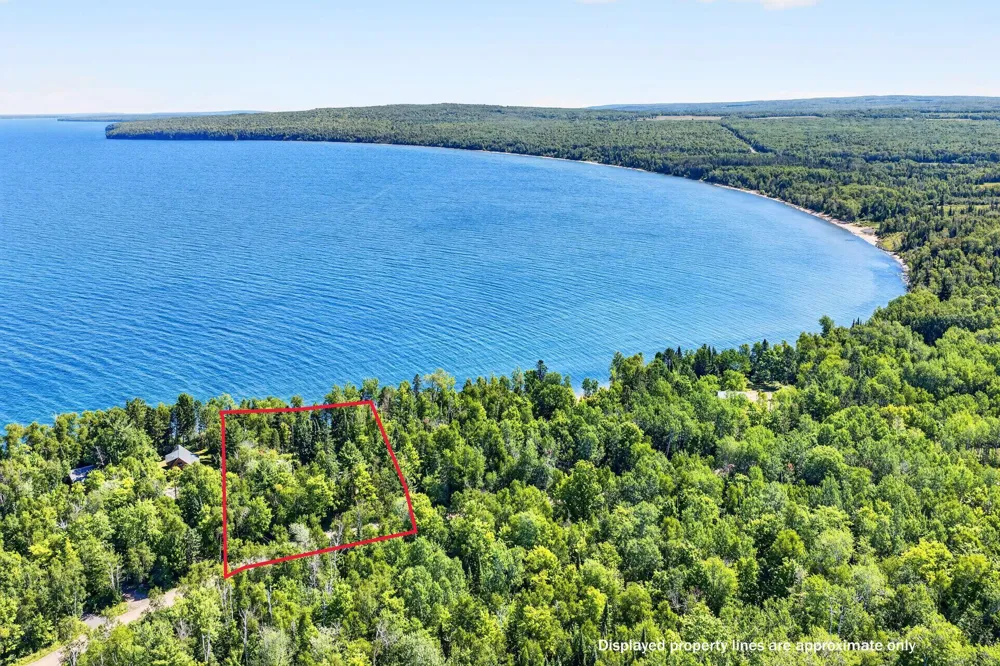 23860 E Spirit Point Road Cornucopia, WI 54827