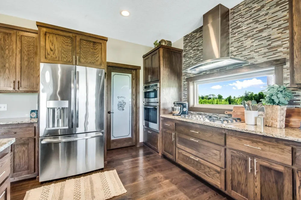 6699 313th Avenue NE North Branch, MN 55056