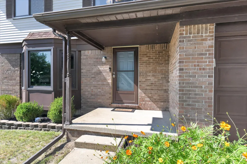 5769 Meadowview Street Ypsilanti, MI 48197