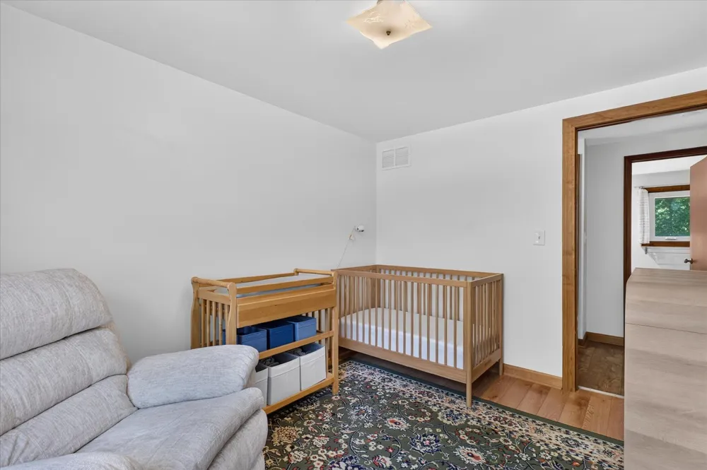 5769 Meadowview Street Ypsilanti, MI 48197