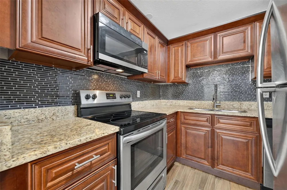 118 W AMERICA STREET #2 Orlando, FL 32801