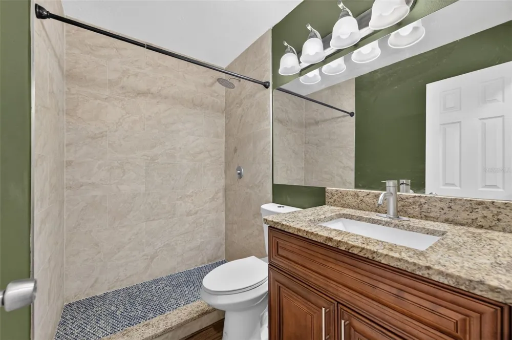 118 W AMERICA STREET #2 Orlando, FL 32801