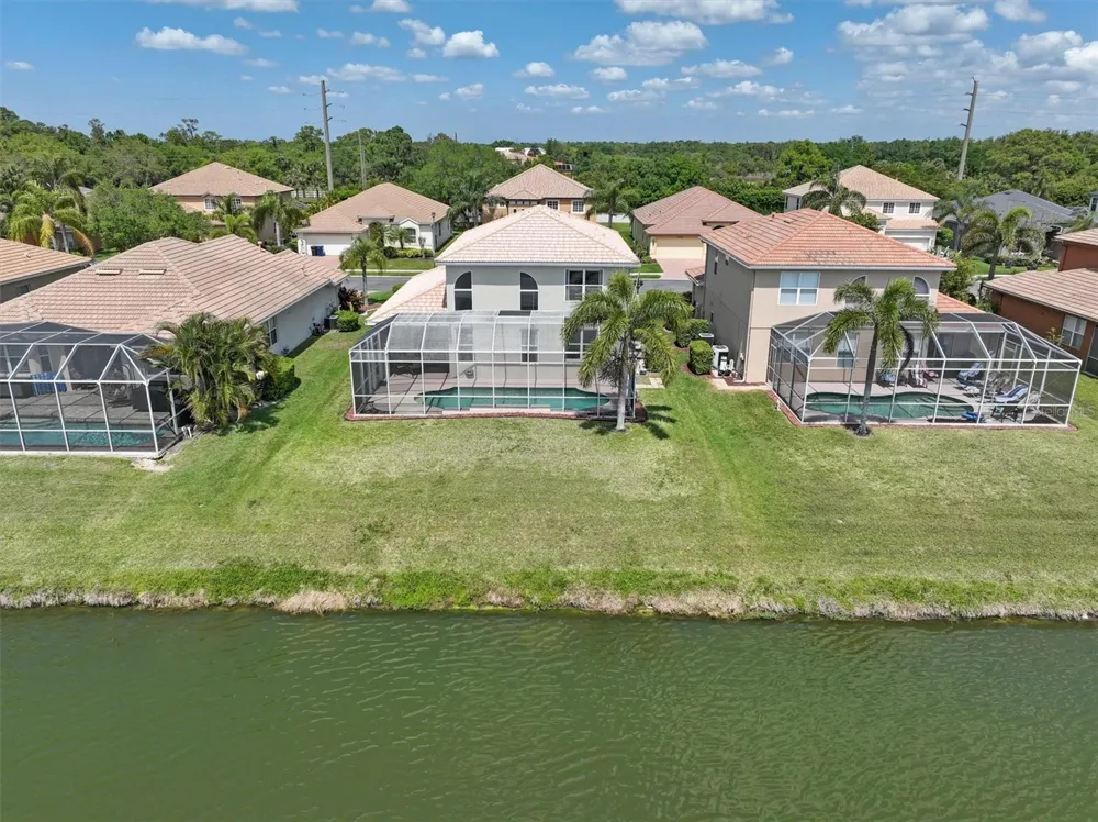 6918 74TH STREET CIRCLE E Bradenton, FL 34203