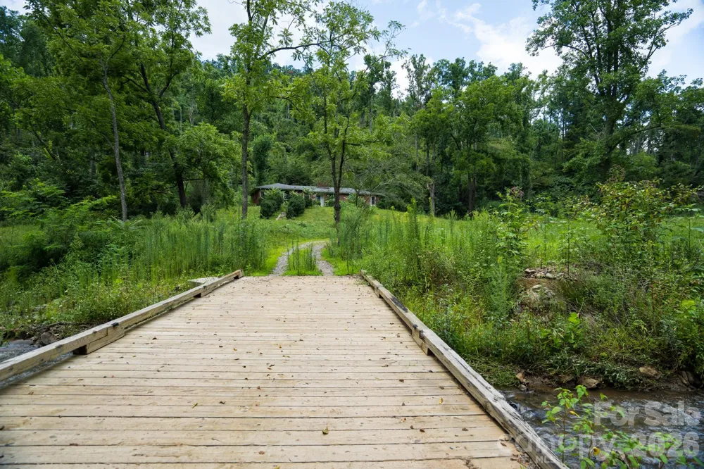 278 Shope Creek Road Asheville, NC 28805
