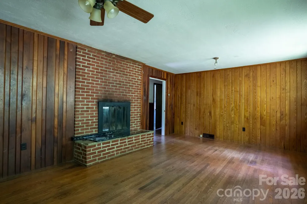 278 Shope Creek Road Asheville, NC 28805