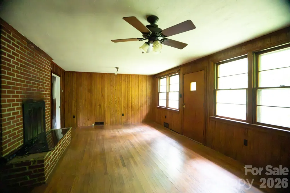 278 Shope Creek Road Asheville, NC 28805