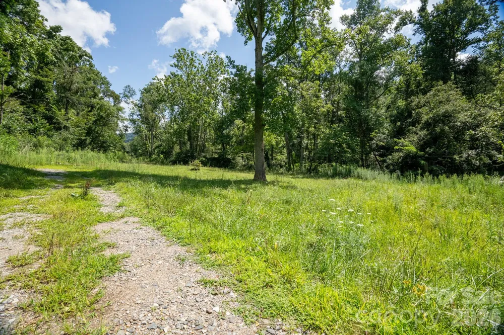 278 Shope Creek Road Asheville, NC 28805