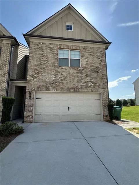 2595 Norwich Trace