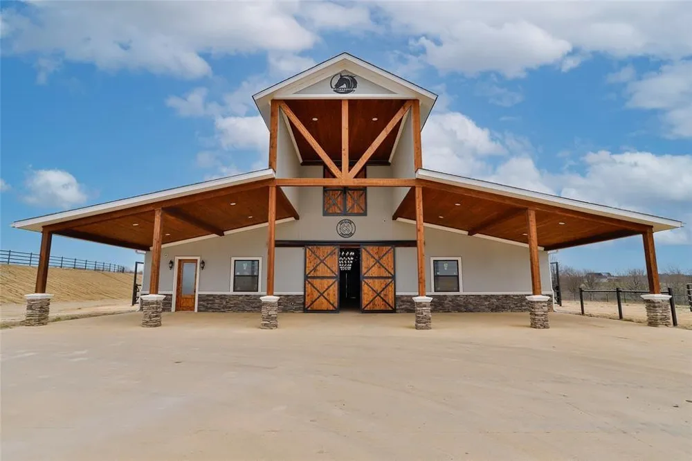 Blackstone Parkway Waxahachie, TX 75167