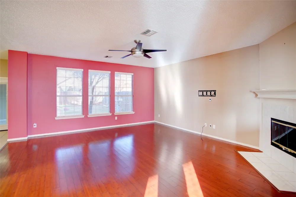 3507 Tamarack Drive Grand Prairie, TX 75052