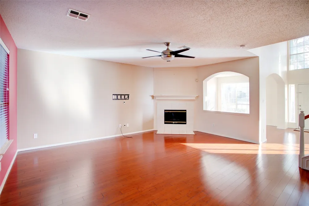 3507 Tamarack Drive Grand Prairie, TX 75052