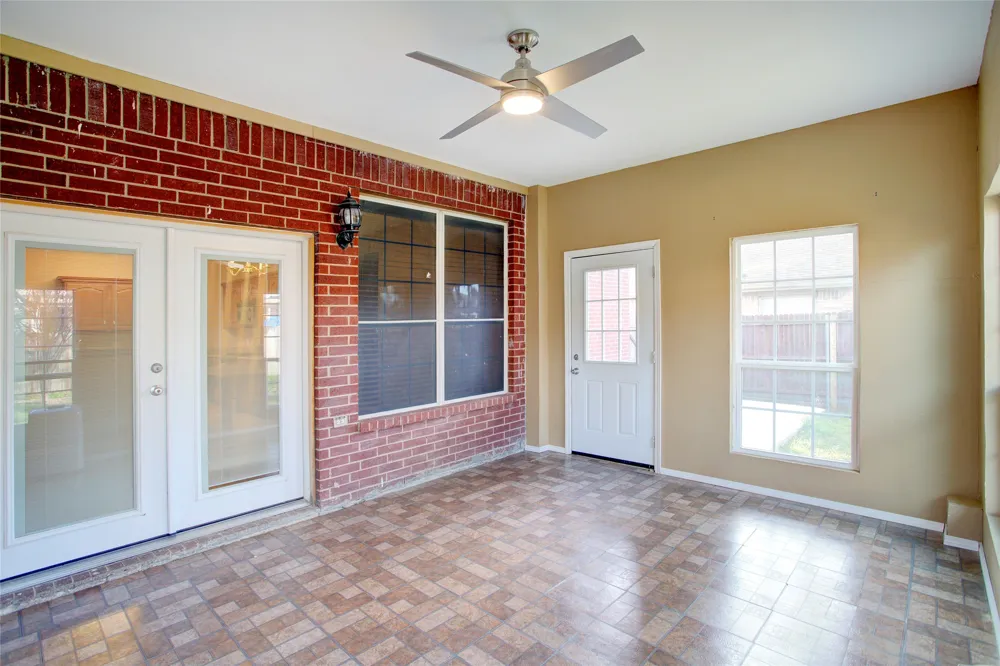 3507 Tamarack Drive Grand Prairie, TX 75052