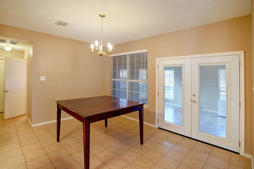 3507 Tamarack Drive Grand Prairie, TX 75052