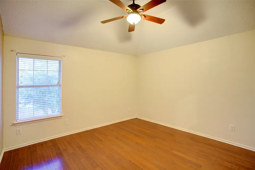 3507 Tamarack Drive Grand Prairie, TX 75052