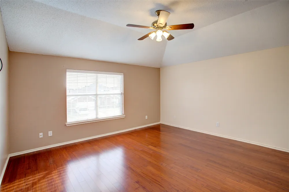 3507 Tamarack Drive Grand Prairie, TX 75052