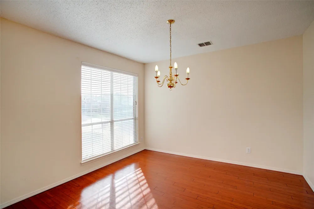3507 Tamarack Drive Grand Prairie, TX 75052