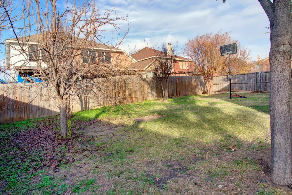 3507 Tamarack Drive Grand Prairie, TX 75052