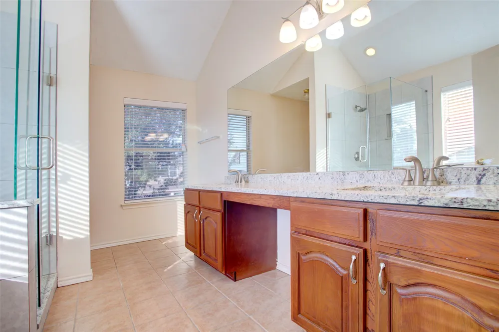 3507 Tamarack Drive Grand Prairie, TX 75052