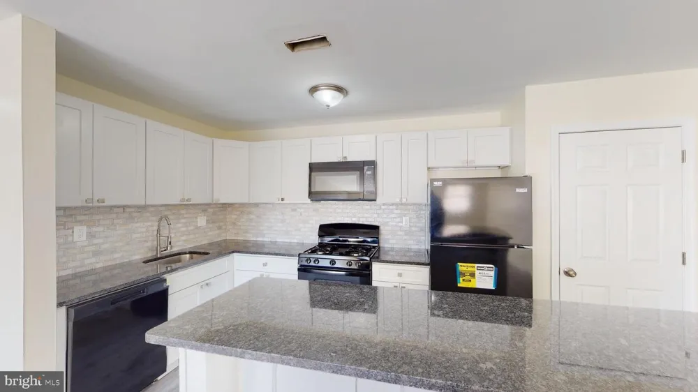 300 BROADWAY #C4 Westville, NJ 08093