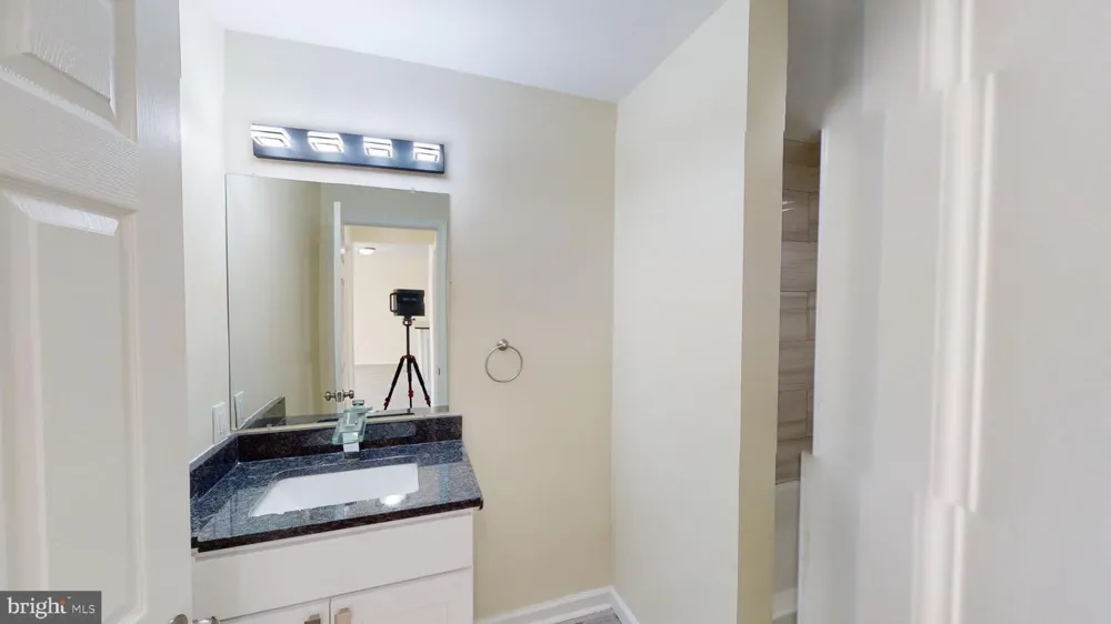 300 BROADWAY #C4 Westville, NJ 08093